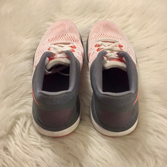 Nike Running Shoes - Picture 3 of 3